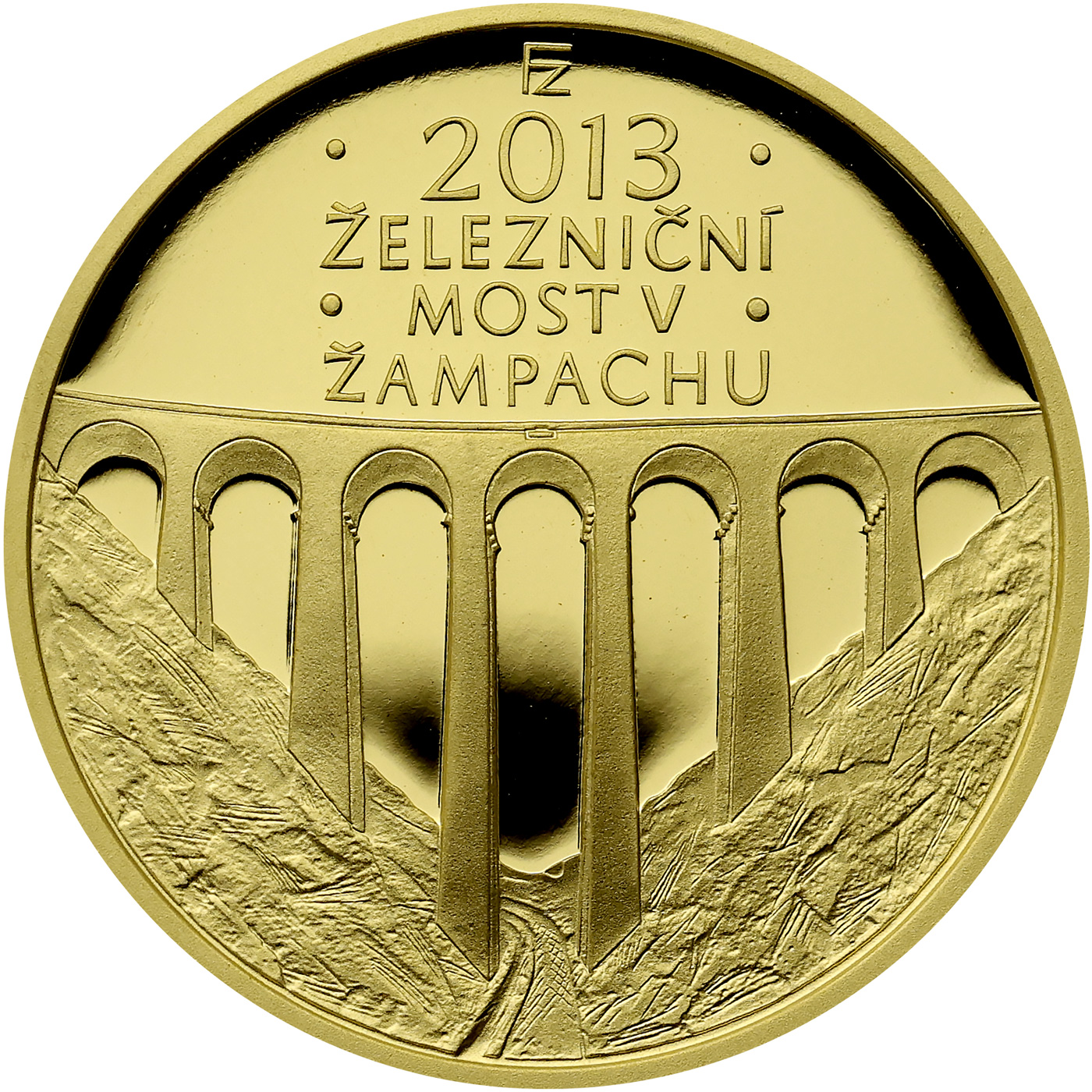 Přední strana Zlatá mince 5000 Kč Železniční most v Žampachu 2013 Proof
