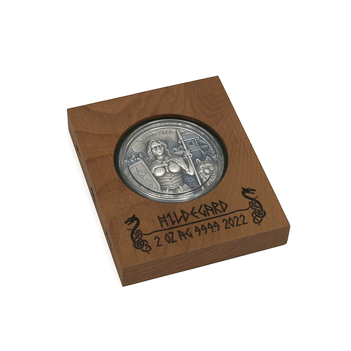 Stříbrná medaile Valkýry - Hildegarda 2 Oz High Relief 2022 Antique Standard
