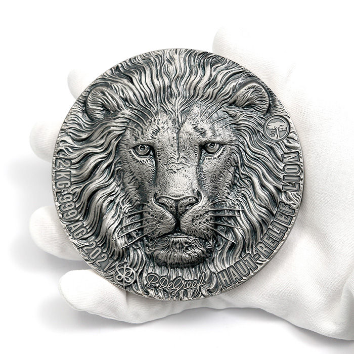 Strieborná minca 2 Kg Lev African Big Five High Relief 2021 Antique Štandard