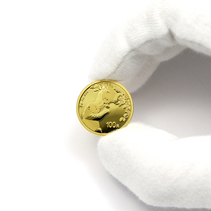 Zlatá investiční mince Panda 8g 2023