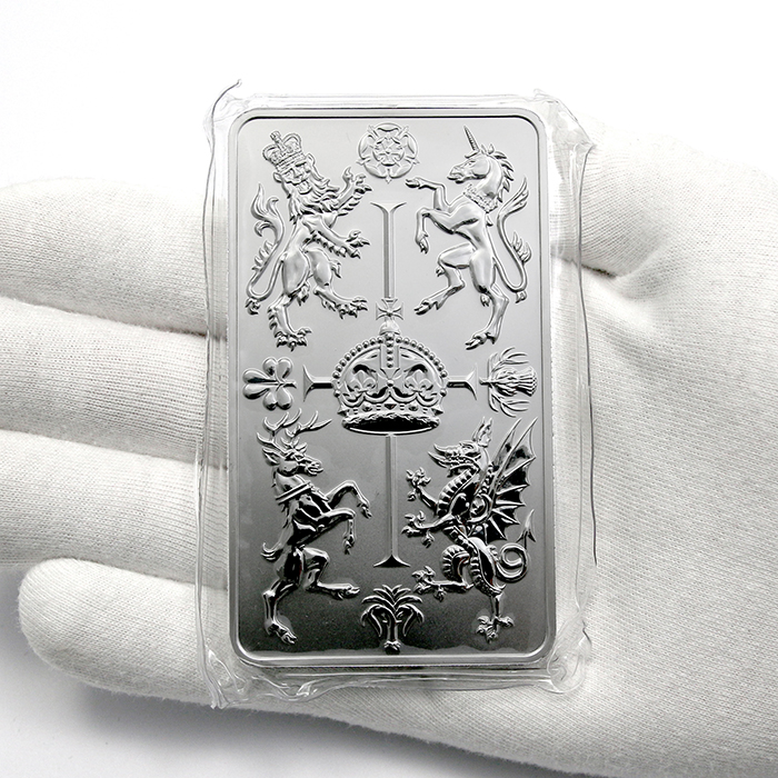 311g The Royal Mint - Oslava nástupu Karla III. na trůn Investiční stříbrný slitek